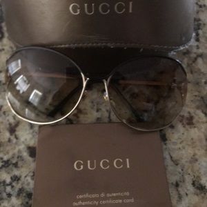 Gucci oversized shades/Oval Web GG Sunglasses